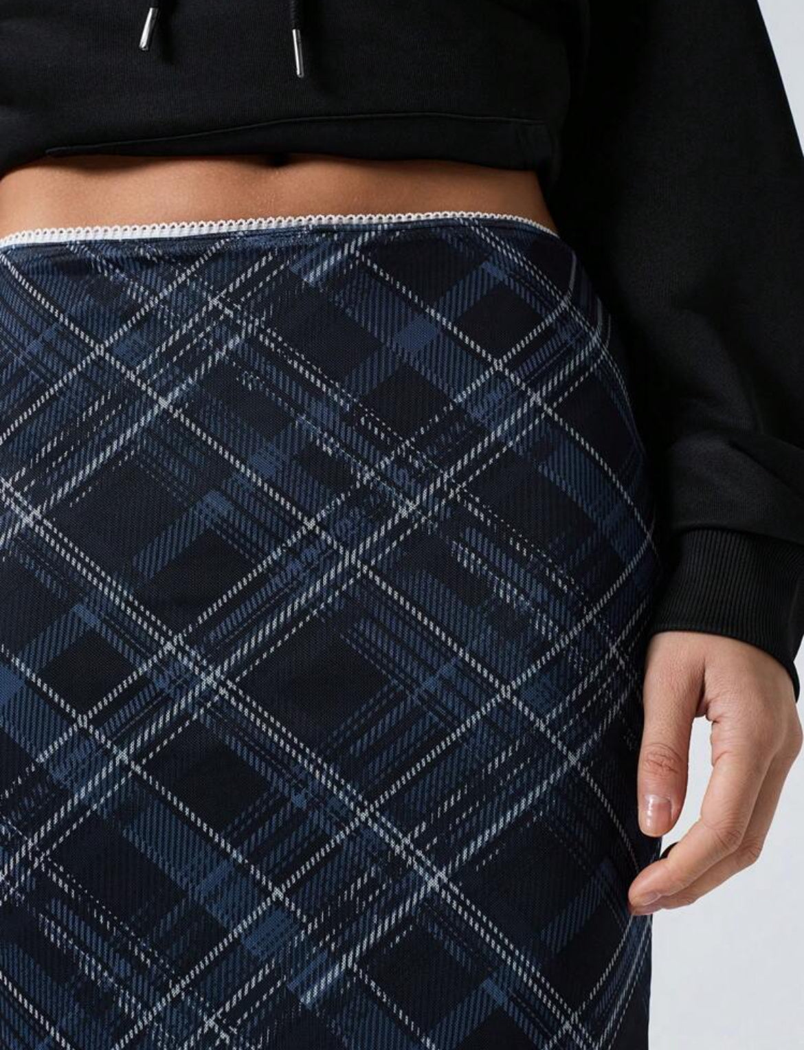 Lettuce Trim Mesh Skirt