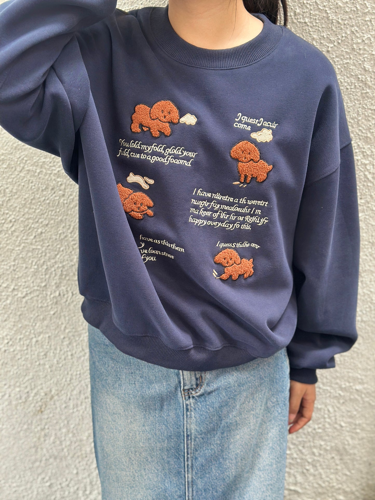Sweatshirt