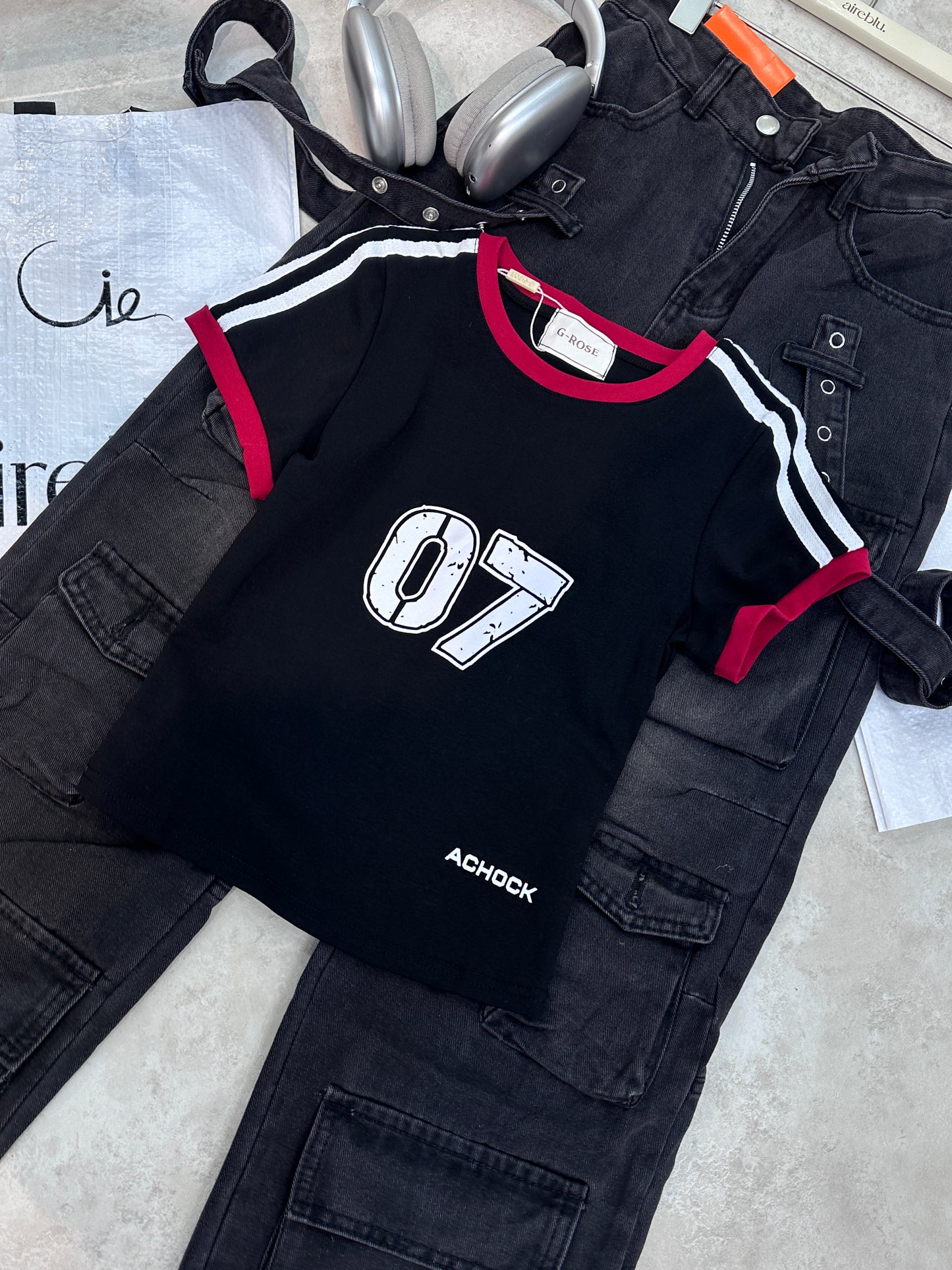 Low-Waisted Fitted Tee