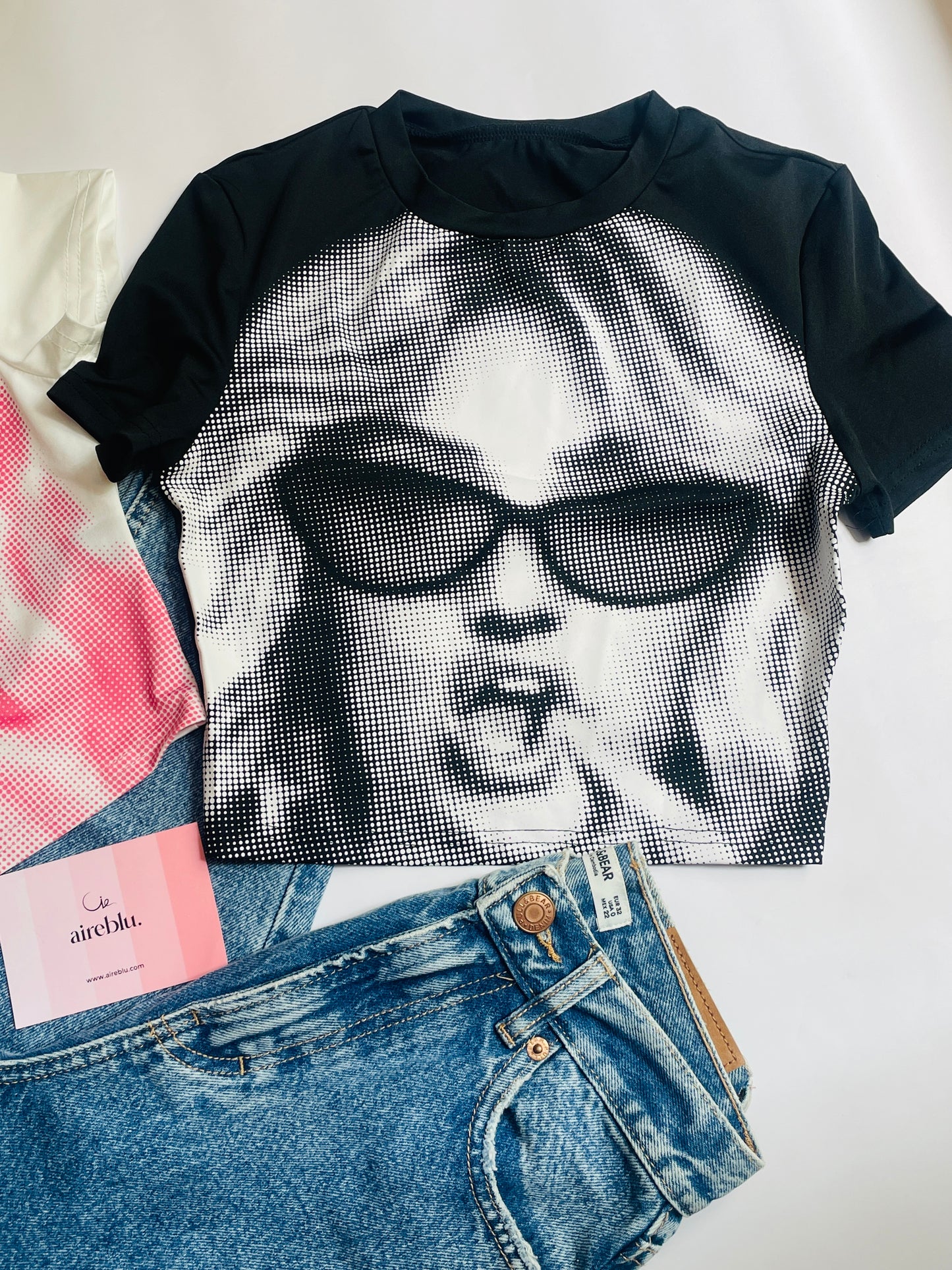 Graphic Crop Tee